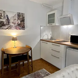 Louis & Elza Old Town Romantic Apartamento Breslavia
