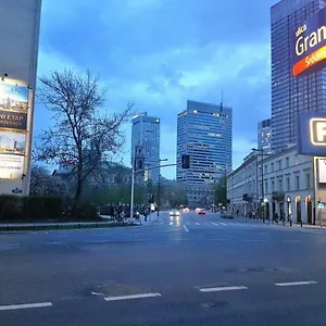 Apartament P&o Grzybowska 9, Warszawa